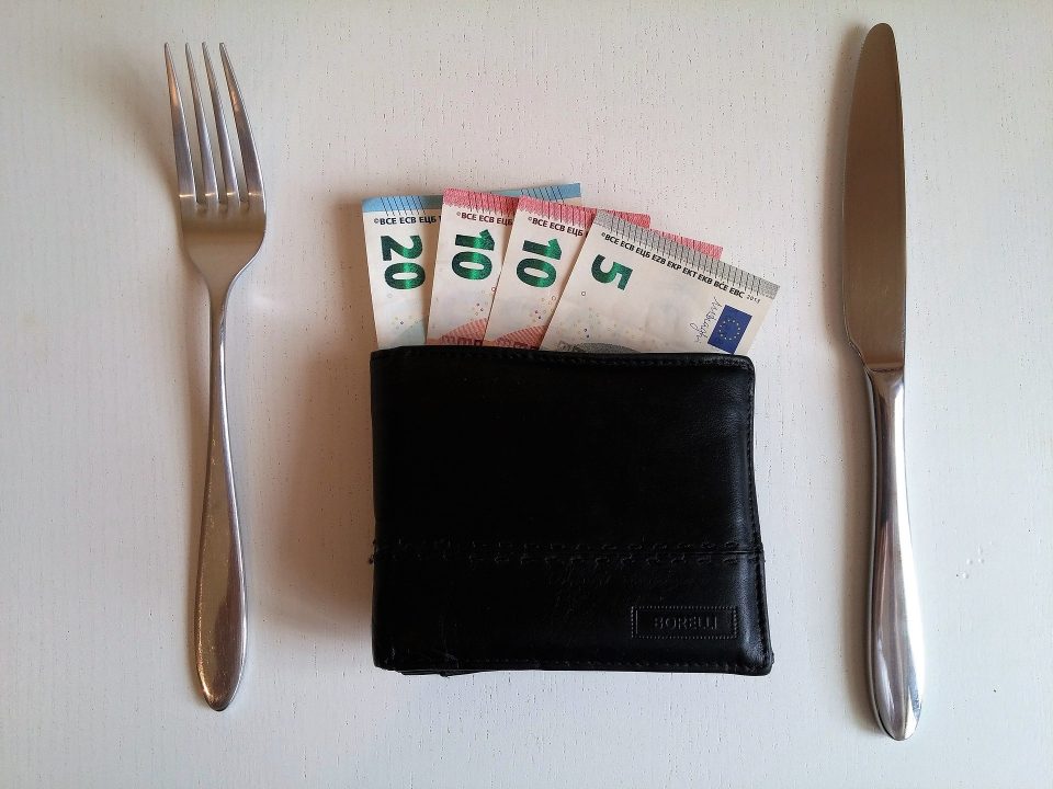 we cannot eat money_ECO+BOUW